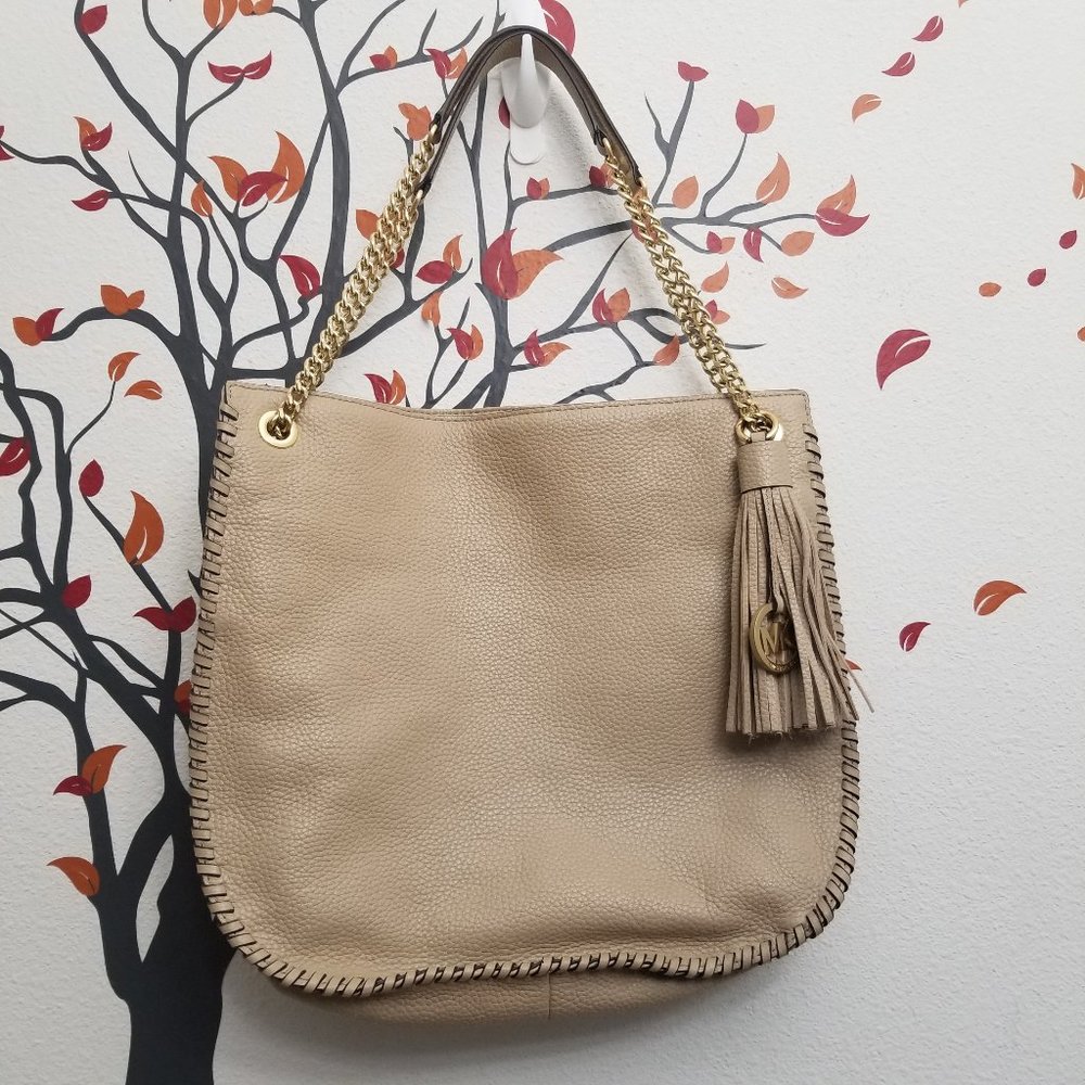 MICHAEL KORS WHIPPED CHELSEA LEATHER LARGE Nude